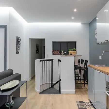 Hsh Batignolles Sauffroy Charming Apartment 8P-2
